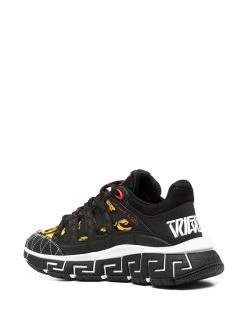 Excellente qualité Versace Baskets Trigreca à imprimé baroque femme 8 Versace baskets Trigreca à imprimé baroque