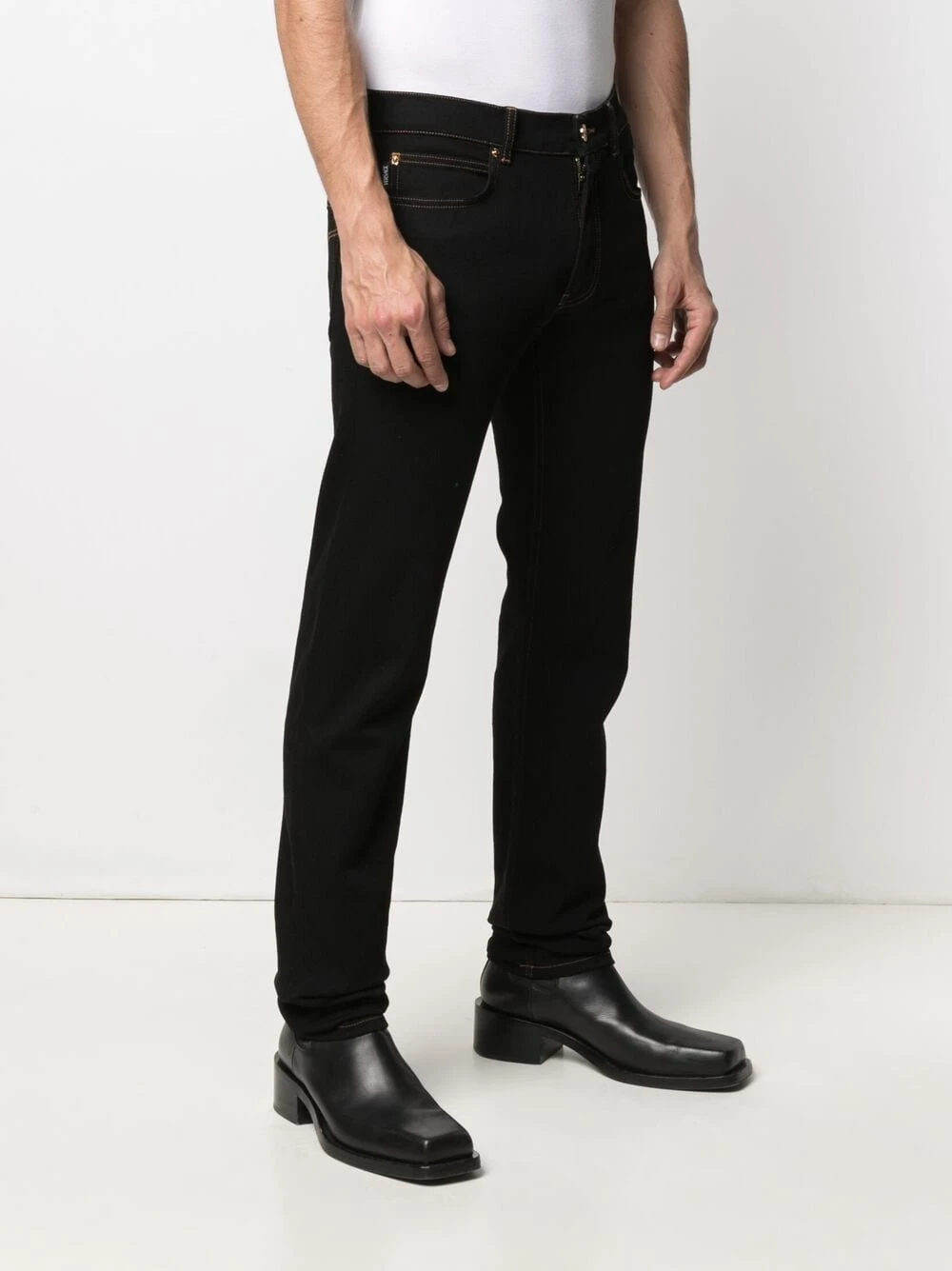 Versace Jean droit à patch logo Un Tarif Préférentiel jeans regular & jeans droits homme 5 Versace jean droit à patch logo