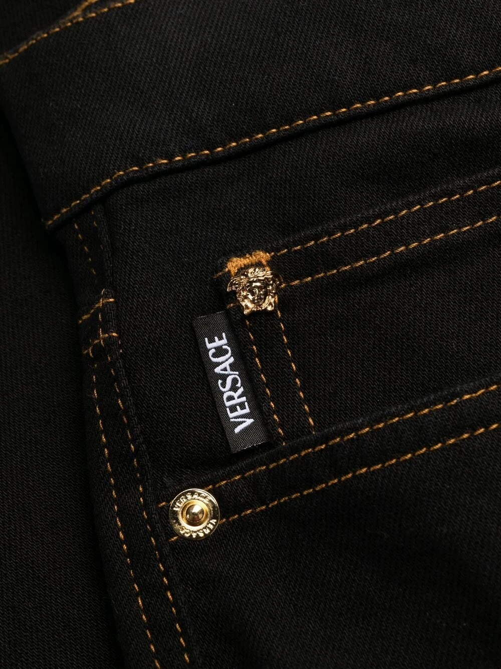 Versace Jean droit à patch logo Un Tarif Préférentiel jeans regular & jeans droits homme 8 Versace jean droit à patch logo