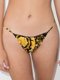 Versace string à imprimé Barocco