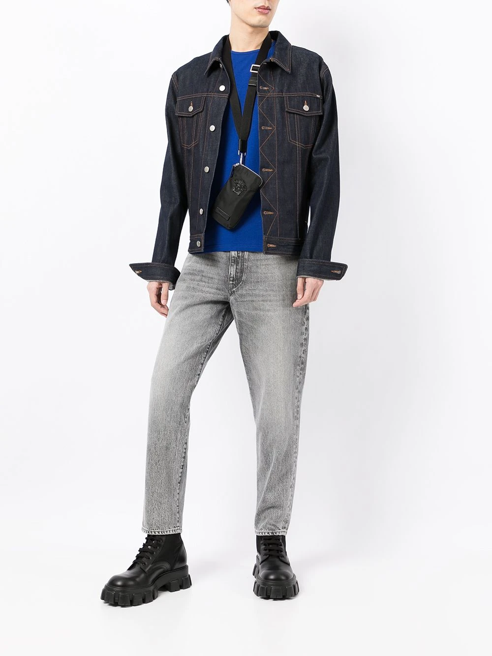 Versace Portefeuille zippé à plaque Medusa Prix Affortable portefeuilles & porte-cartes homme 4 Versace portefeuille zippé à plaque Medusa