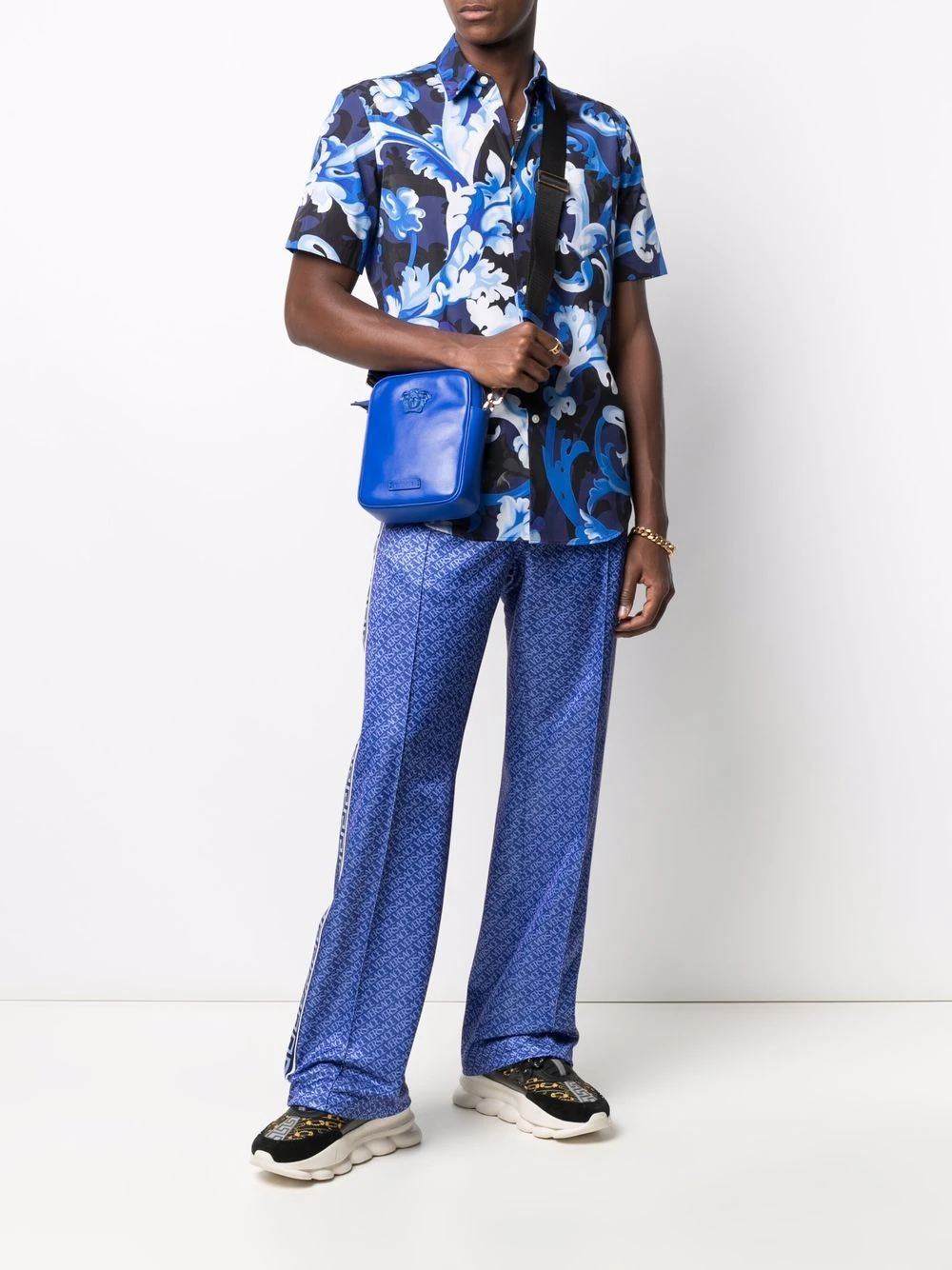 Versace Pantalon de jogging à logo imprimé Prix De Rêve pantalons de survêtement homme 4 Versace pantalon de jogging à logo imprimé