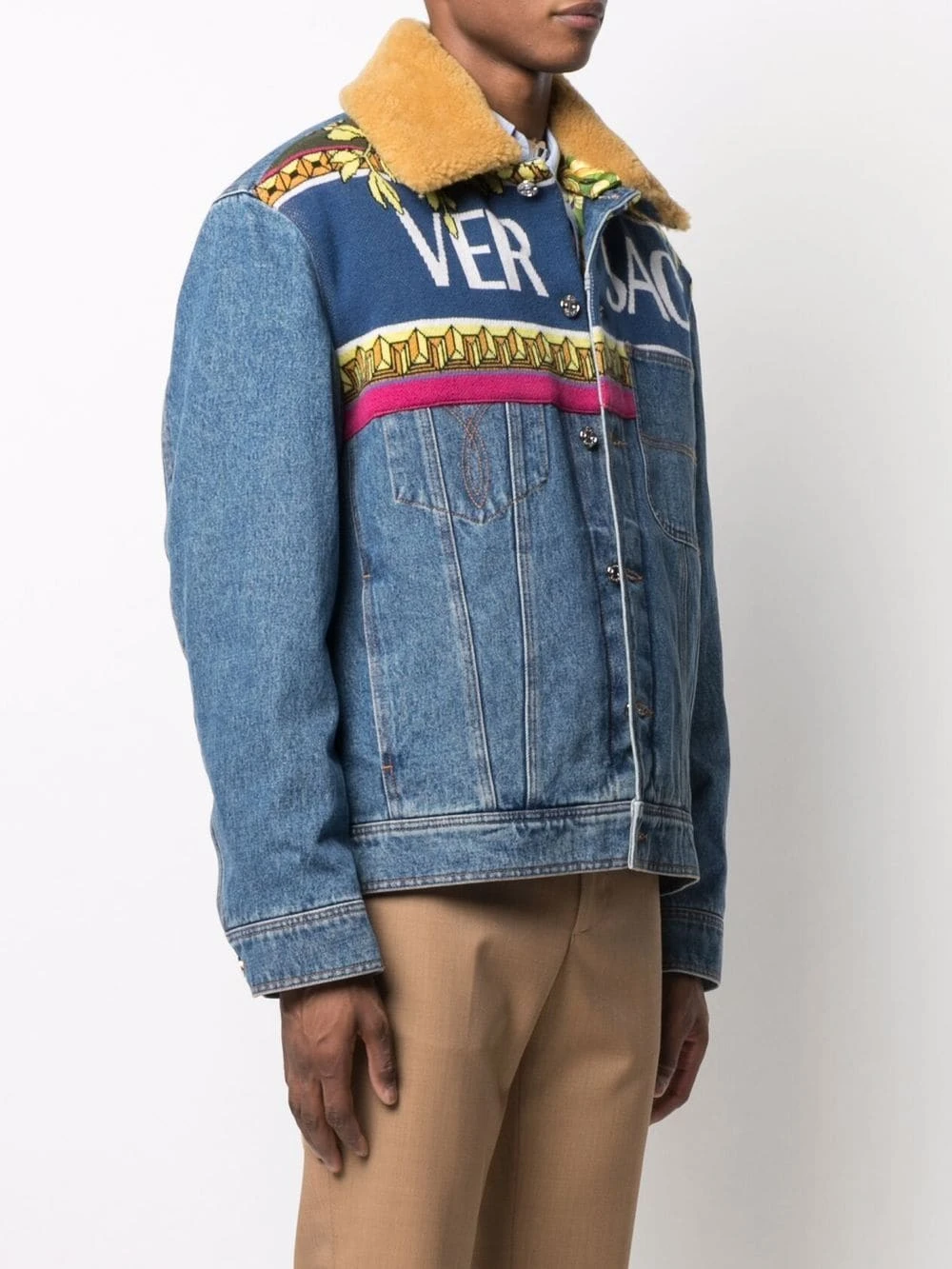 Versace Veste en jean à logo imprimé Bon Rapport Coût-Efficacité vestes en jean homme 5 Versace veste en jean à logo imprimé