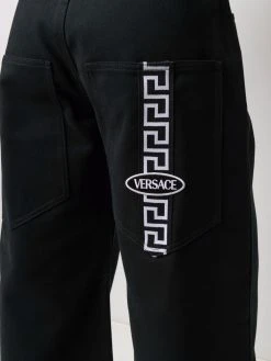 Versace Pantalon oversize à logo Greca Qualité Excellente pantalons amples homme 13 Versace pantalon oversize à logo Greca