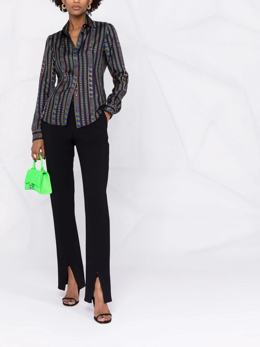 Versace Marchandise de première qualité Chemise en soie à imprimé Greca Neon chemises femme 4 Versace chemise en soie à imprimé Greca Neon