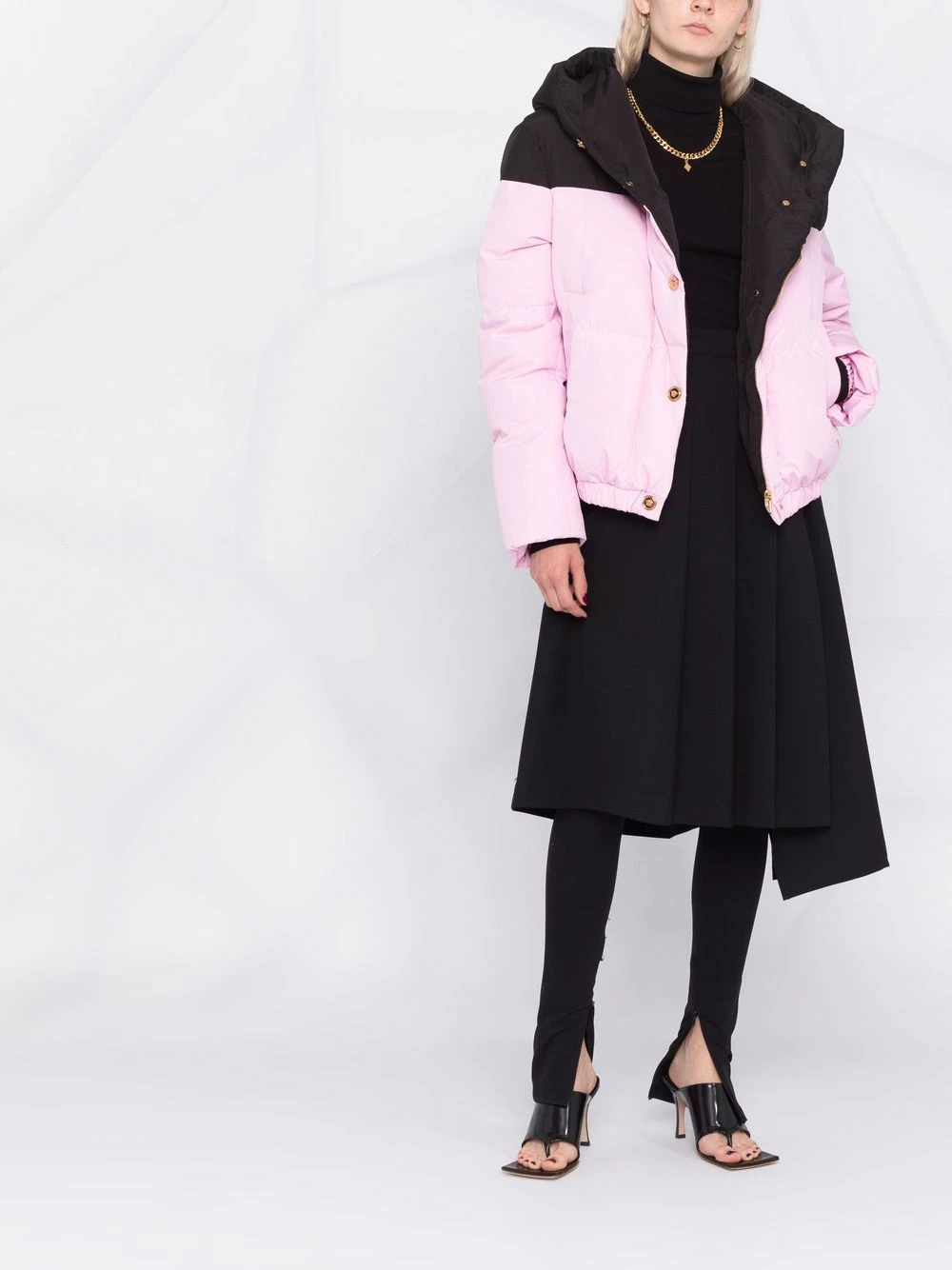 Versace Faible Prix Veste matelassée bicolore doudounes femme 4 Versace veste matelassée bicolore