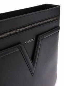 Versace sacoche en cuir à logo embossé