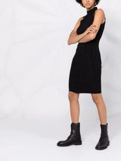 Versace robe mi-longue Medusa en maille nervurée