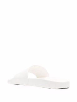 Versace Remise En Ligne Claquettes à logo imprimé tongs & claquettes femme 8 Versace claquettes à logo imprimé