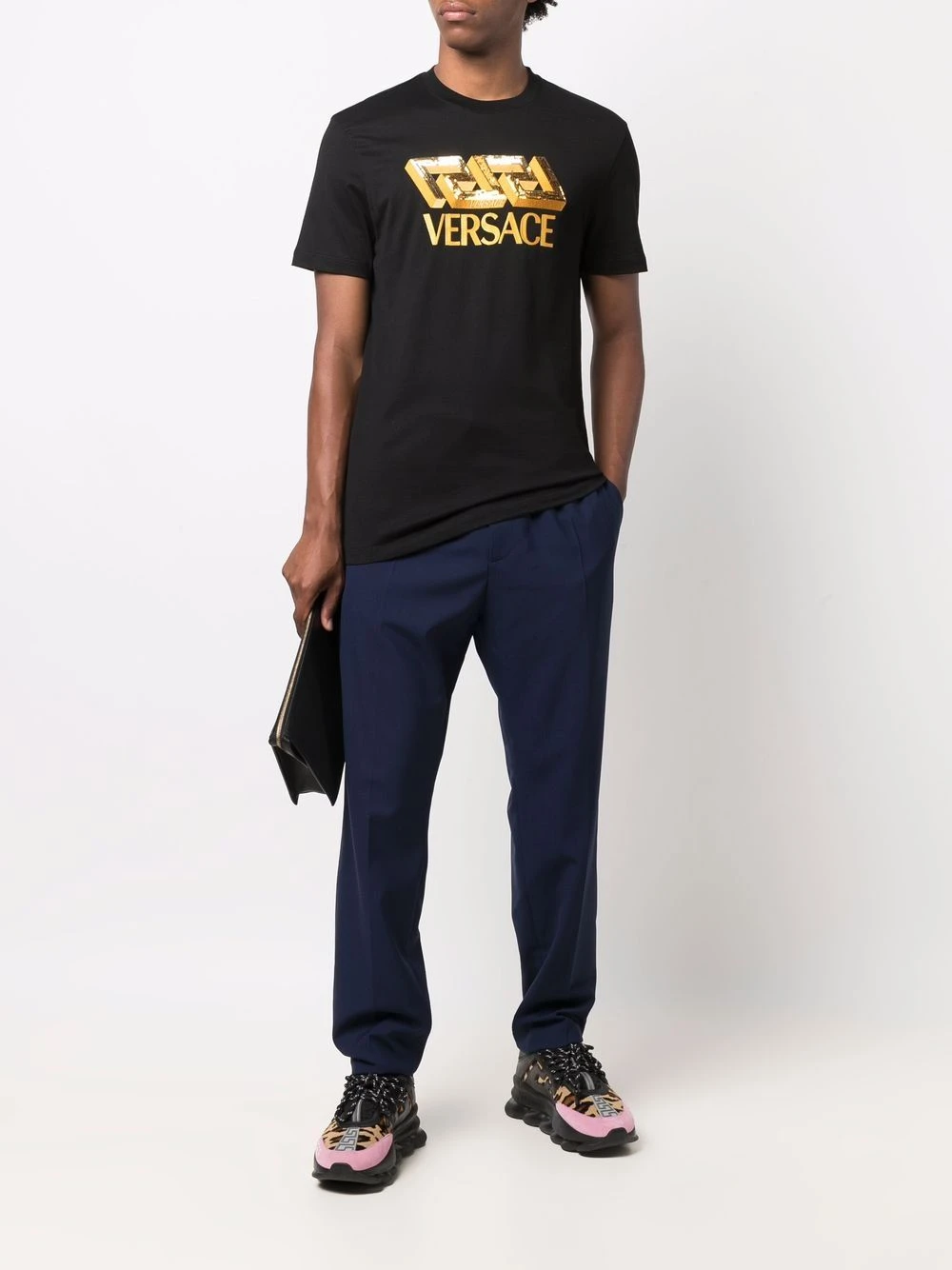 Versace Prix De Rêve T shirt à logo brodé de sequins t-shirts homme 4 Versace t-shirt à logo brodé de sequins