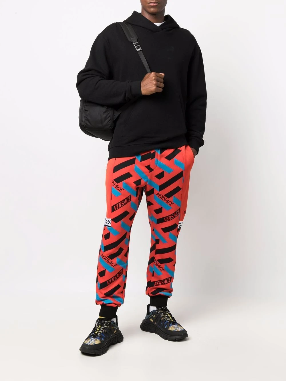 Prix Légers Versace Pantalon de jogging La Greca imprimé pantalons de survêtement homme 4 Versace pantalon de jogging La Greca imprimé