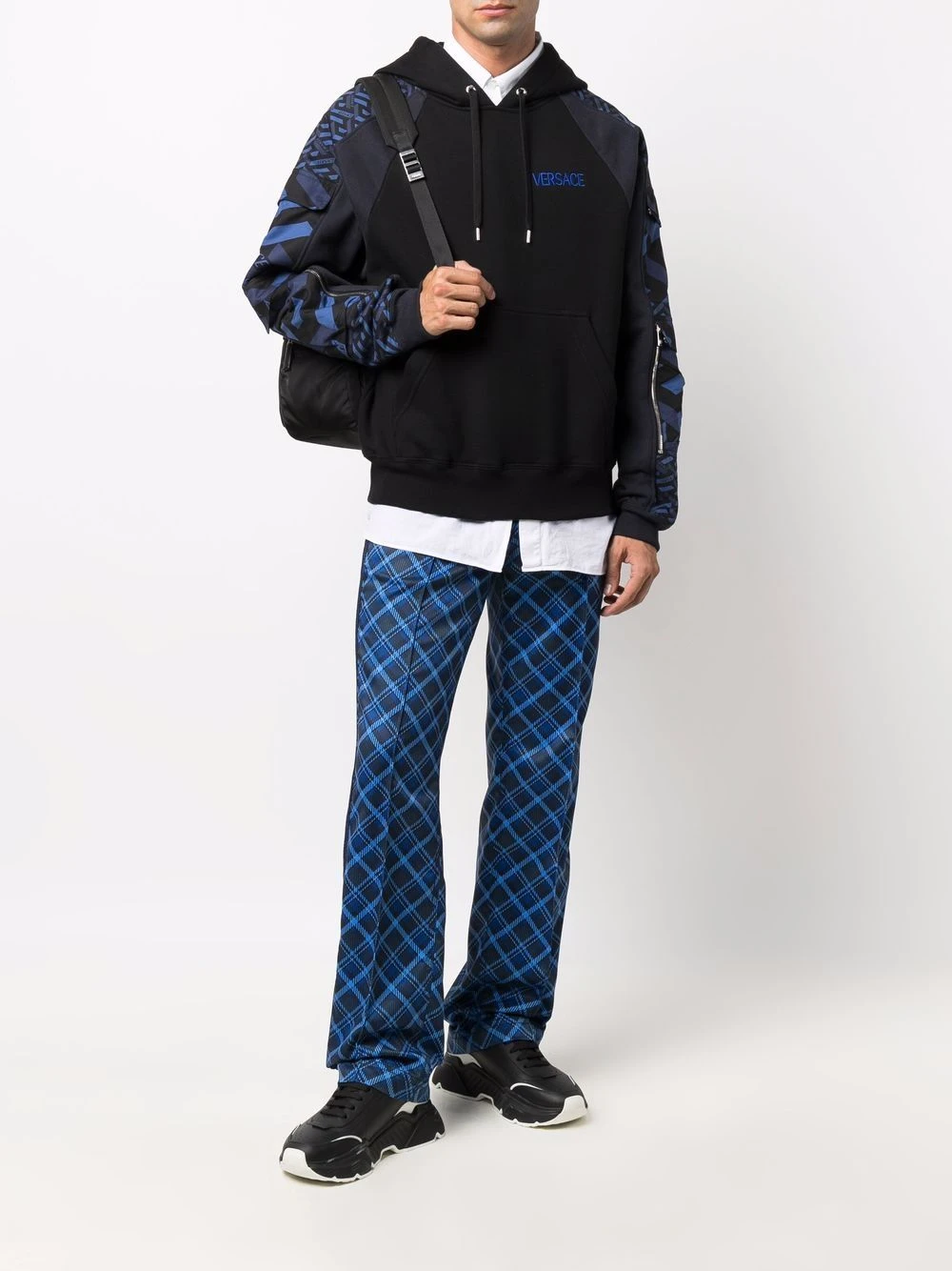 Plus Bas Prix De Vente Versace Hoodie à logo brodé hoodies homme 4 Versace hoodie à logo brodé