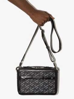 Versace Faible Prix Sac porté épaule à imprimé La Greca sacs porté épaule homme 10 Versace sac porté épaule à imprimé La Greca