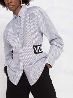 Prix Malin Versace Chemise rayée à bande logo en intarsia chemises femme 12 Versace chemise rayée à bande logo en intarsia