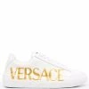Versace baskets lacées à logo imprimé