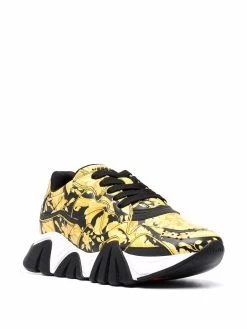 Versace baskets à imprimé Squalo Barocco