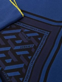 Versace foulard en soie Smiling Medusa à imprimé graffiti