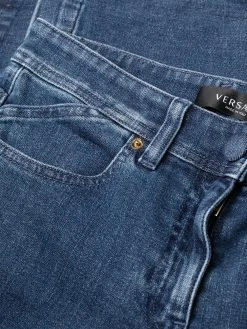 Versace excellente qualité Jean court à patch logo jeans courts femme 16 Versace jean court à patch logo