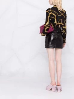 Versace Prix Jamais Vus Chemise en soie à logo imprimé chemises femme 11 Versace chemise en soie à logo imprimé