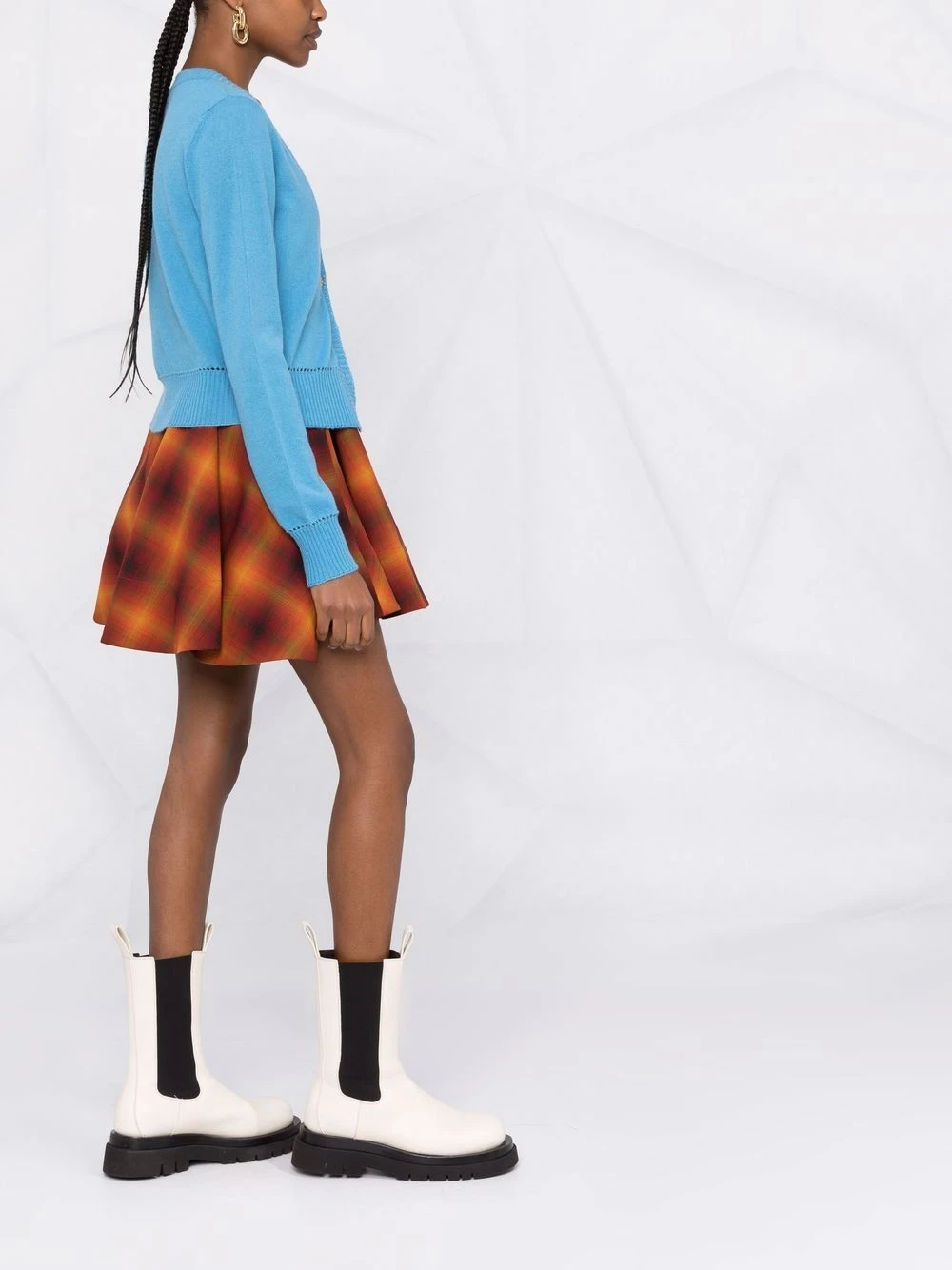 Versace Cardigan boutonné à col v Bon Rapport Coût-Efficacité cardigans femme 6 Versace cardigan boutonné à col v