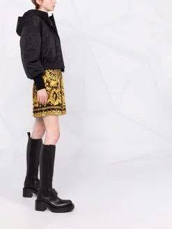 Versace jupe plissée à motif baroque