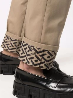 Versace pantalon chino à coupe droite