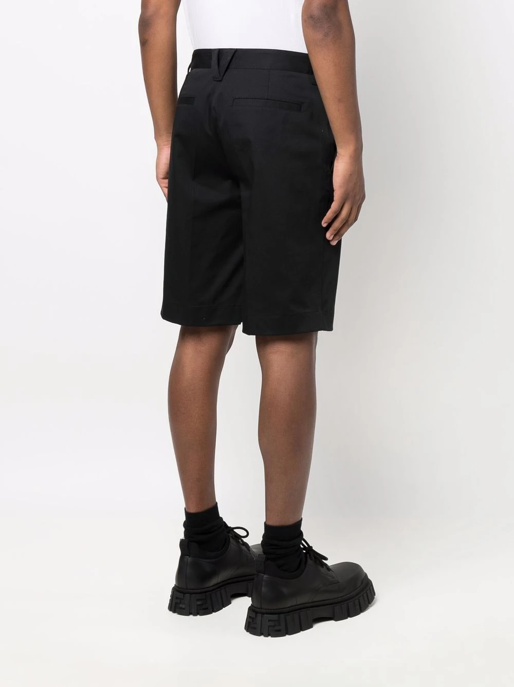 Versace Qualité Excellente Short chino à imprimé La Greca shorts chino homme 6 Versace short chino à imprimé La Greca