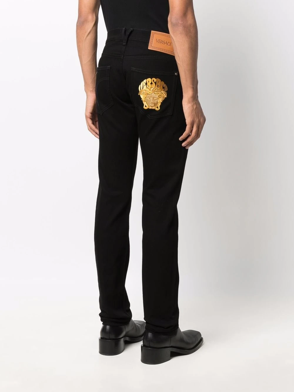 Versace Jean droit à motif Medusa brodé excellente qualité jeans regular & jeans droits homme 6 Versace jean droit à motif Medusa brodé