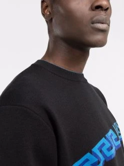 Versace pull Greca à logo intarsia