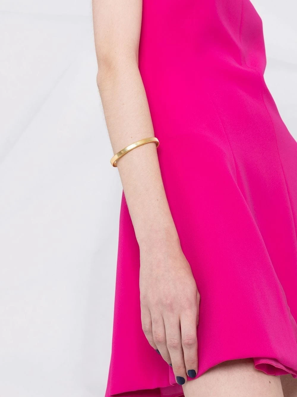 Versace Robe sans manches à encolure carrée Prix Aimable robes de jour femme 5 Versace robe sans manches à encolure carrée