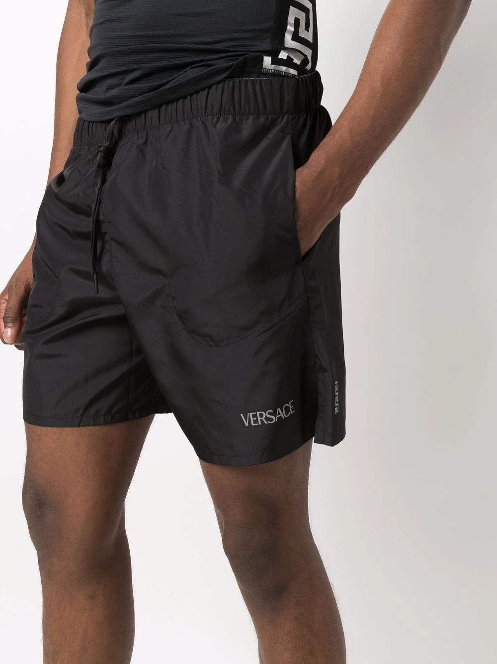 Versace Short à imprimé Greca Prix Discount shorts de sport & shorts de running homme 7 Versace short à imprimé Greca