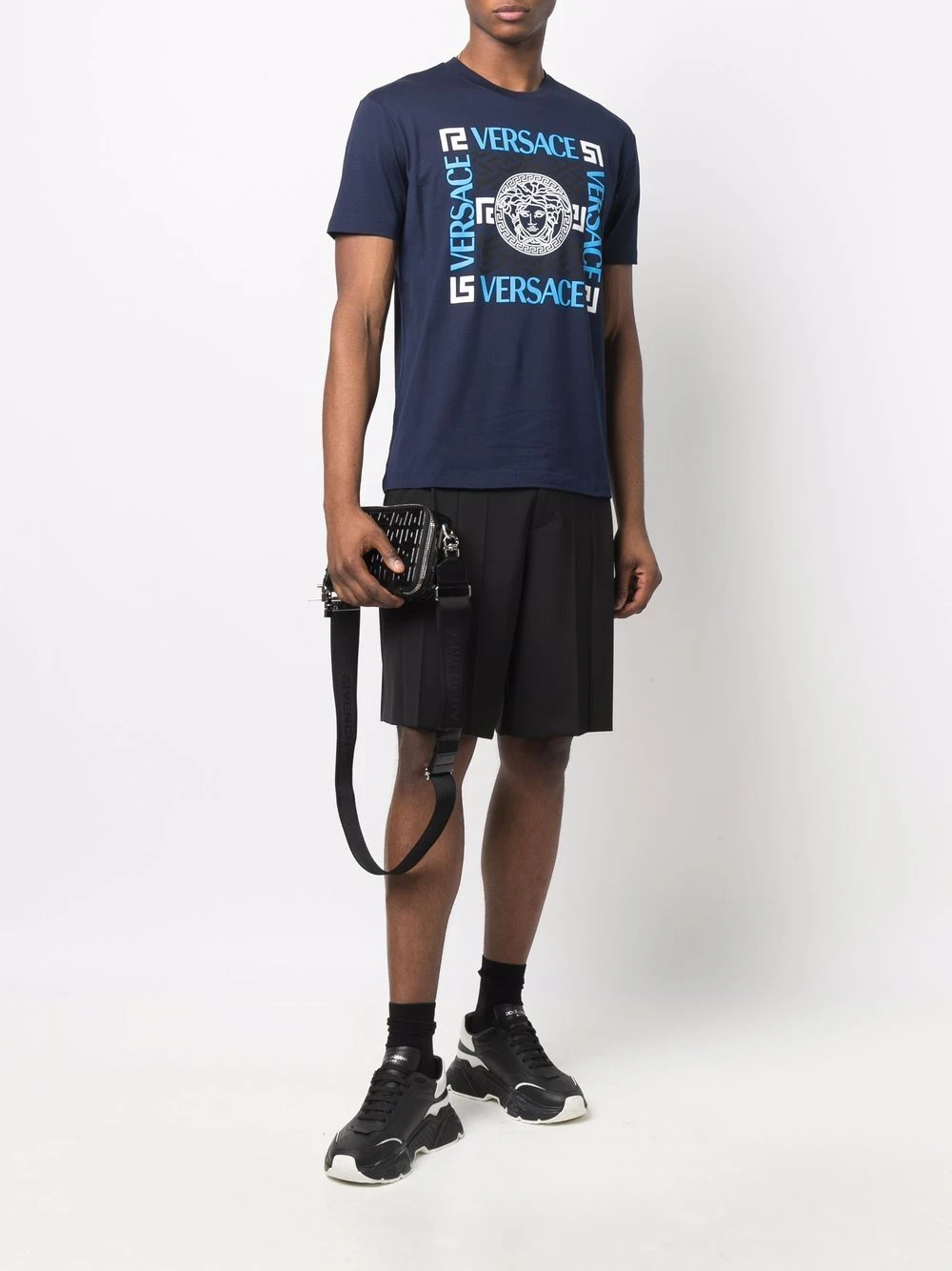 Versace Prix Jamais Vus T shirt à logo imprimé t-shirts homme 5 Versace t-shirt à logo imprimé